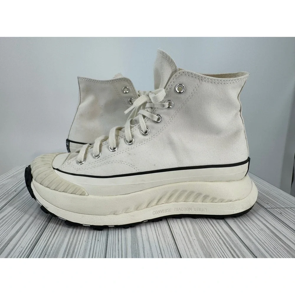 Converse‎ Chuck Taylor All Star Lift Platform High Top Sneakers Cream Men's 9.5 - Picture 4 of 10